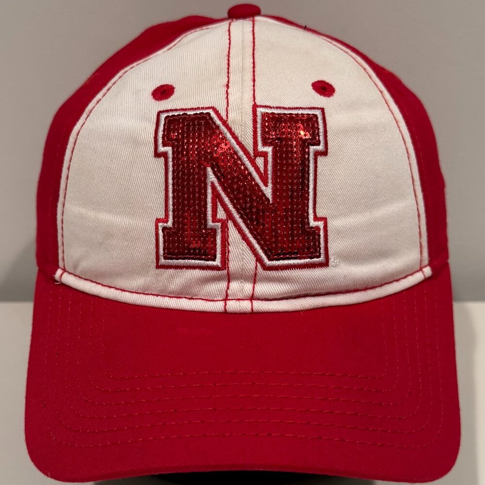 Nebraska Corhhuskers Womens New Era 9TWENTY Strapback Adjust Hat Cap Red/White